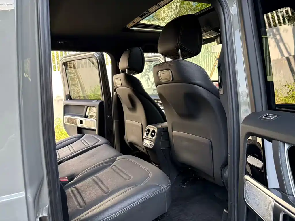 Mercedes-Benz G-Class 2022 — фото 16