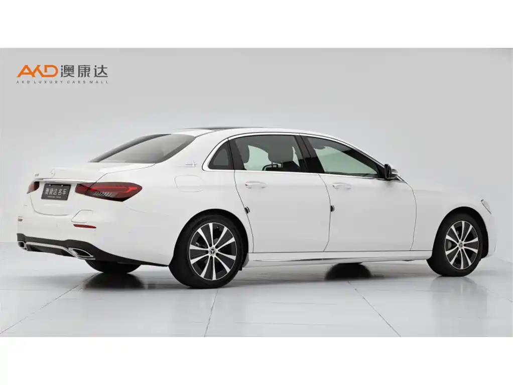 Mercedes-Benz E-Class New Energy — миниатюра 3