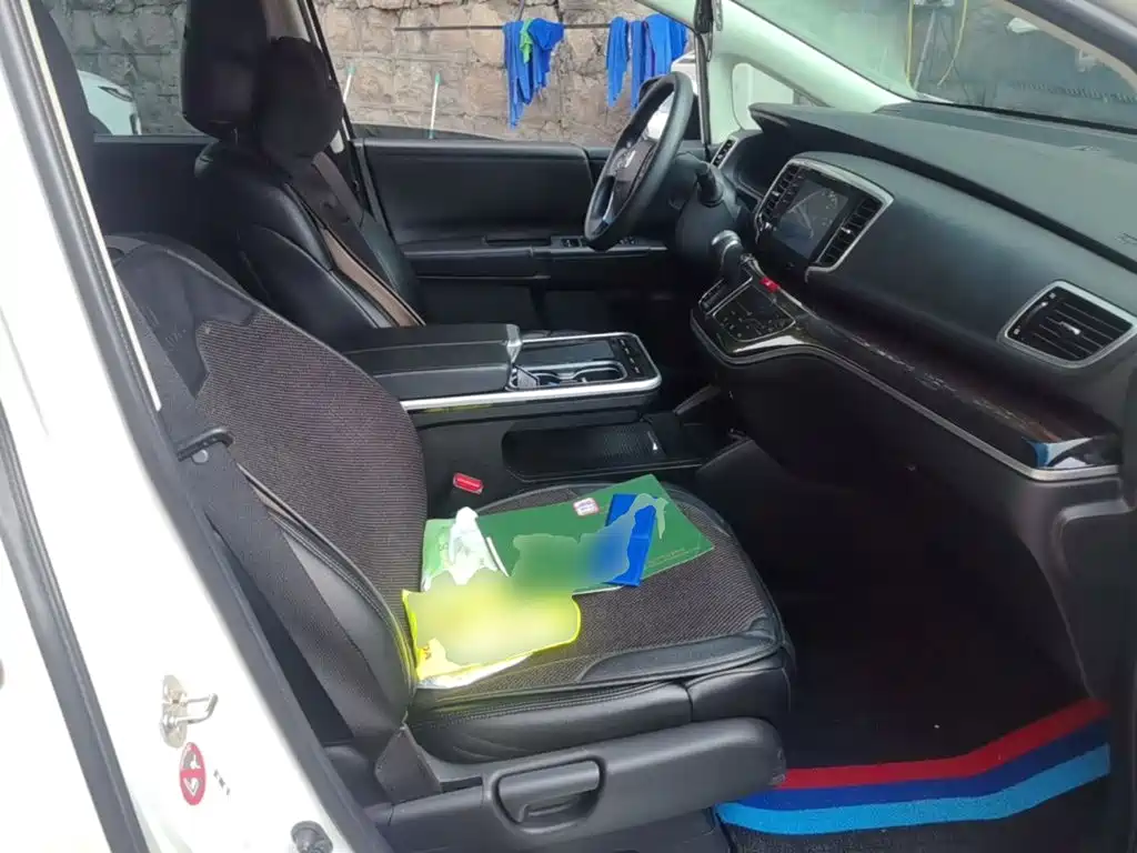 Honda Odyssey — миниатюра 25
