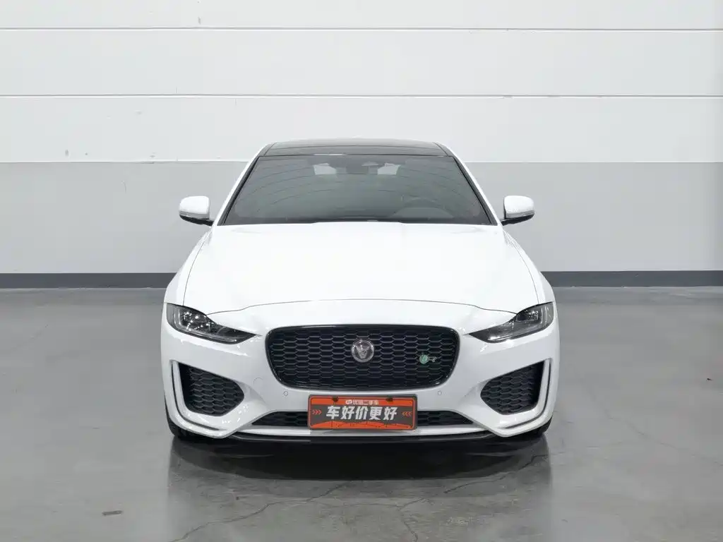 Jaguar XEL — миниатюра 3