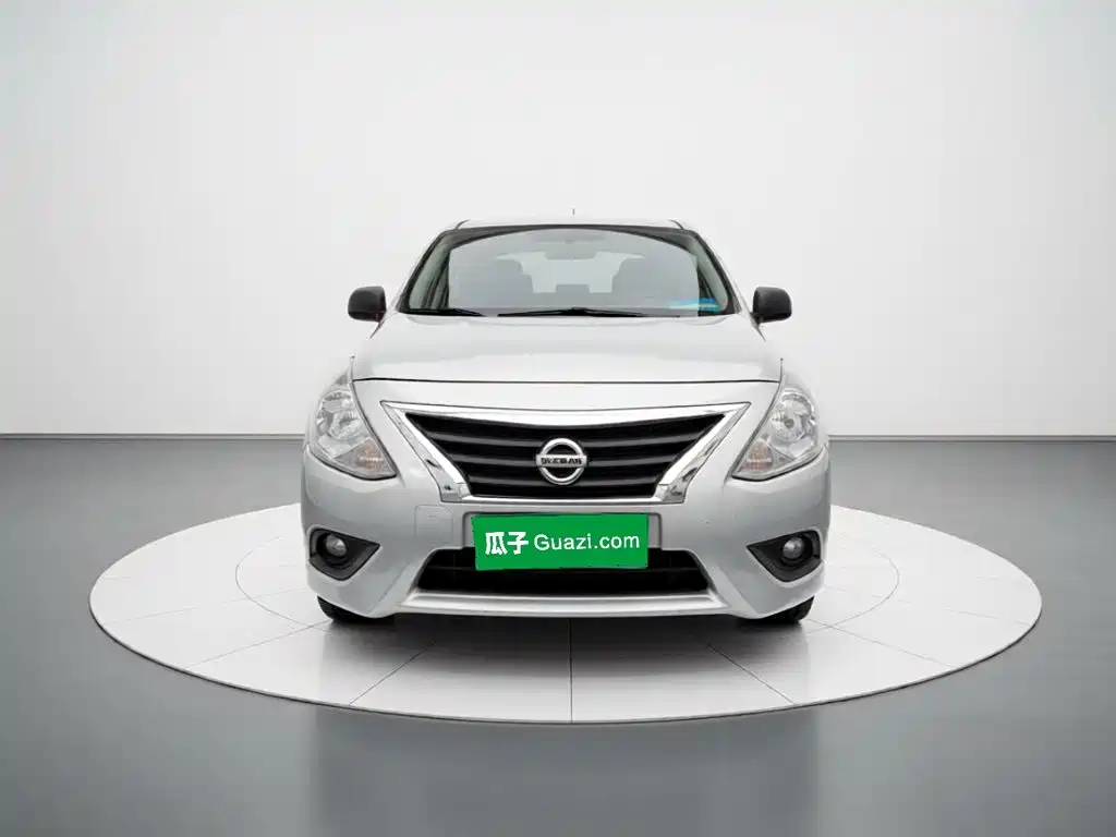 Nissan Sunny — миниатюра 2