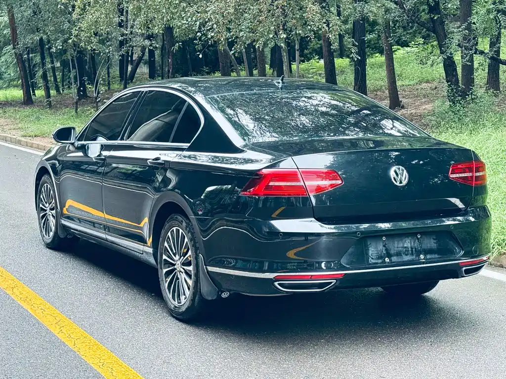 Volkswagen Magotan — миниатюра 5