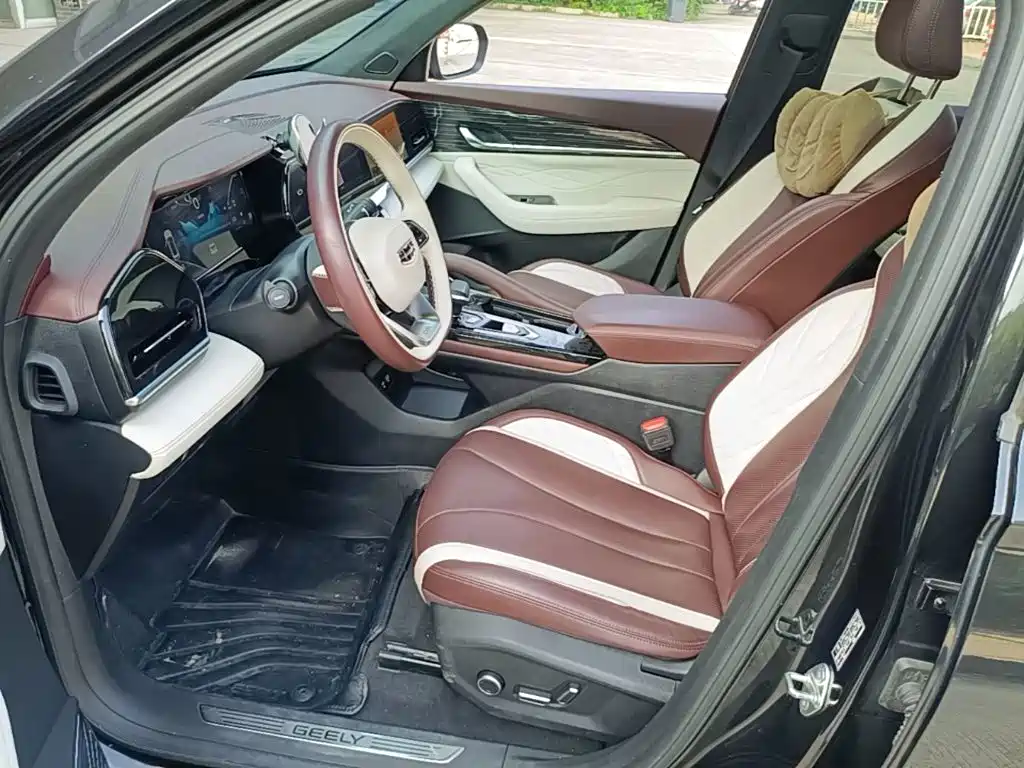 Geely Xingyue L — миниатюра 15