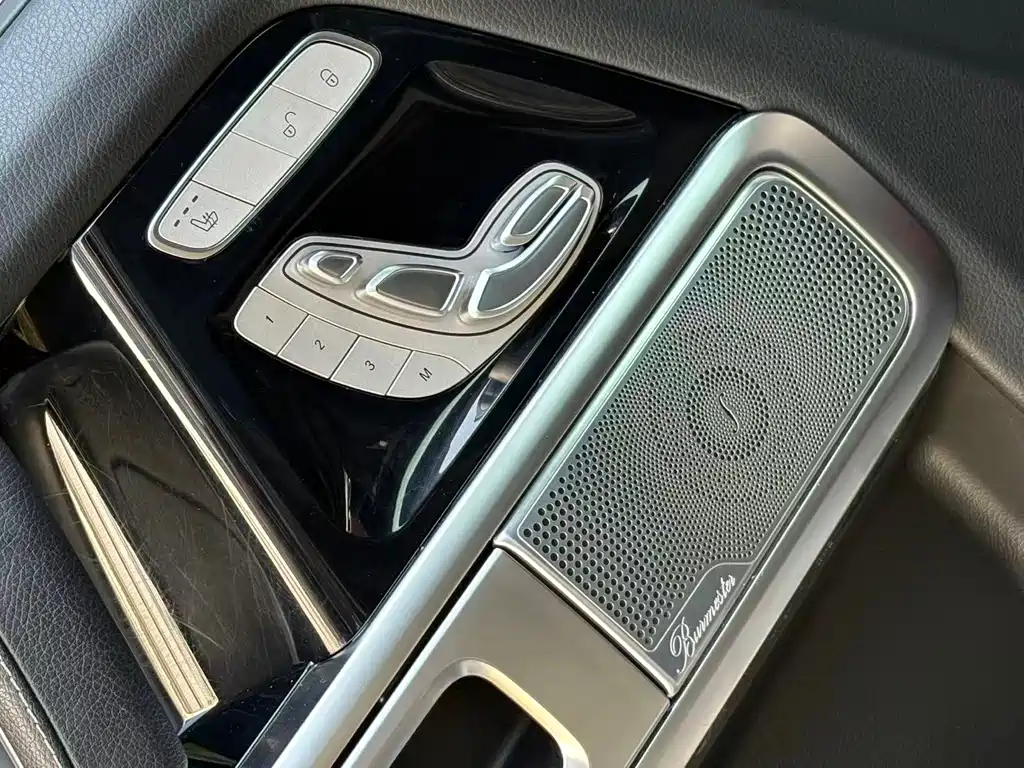 Mercedes-Benz G-Class 2022 — фото 15