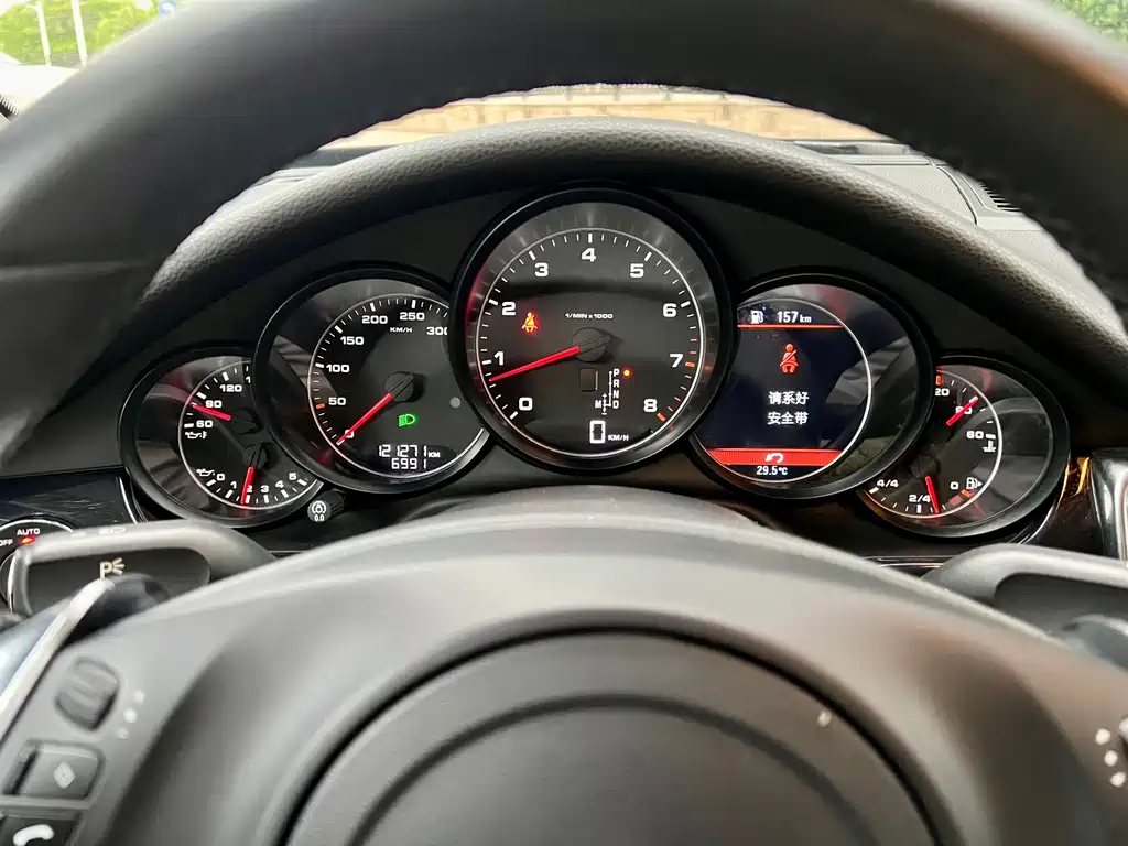 Porsche Panamera — миниатюра 12