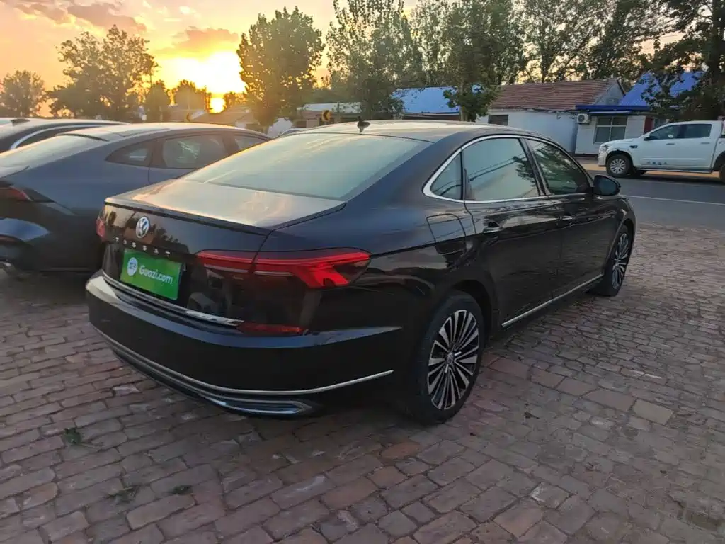 Volkswagen Passat — миниатюра 7