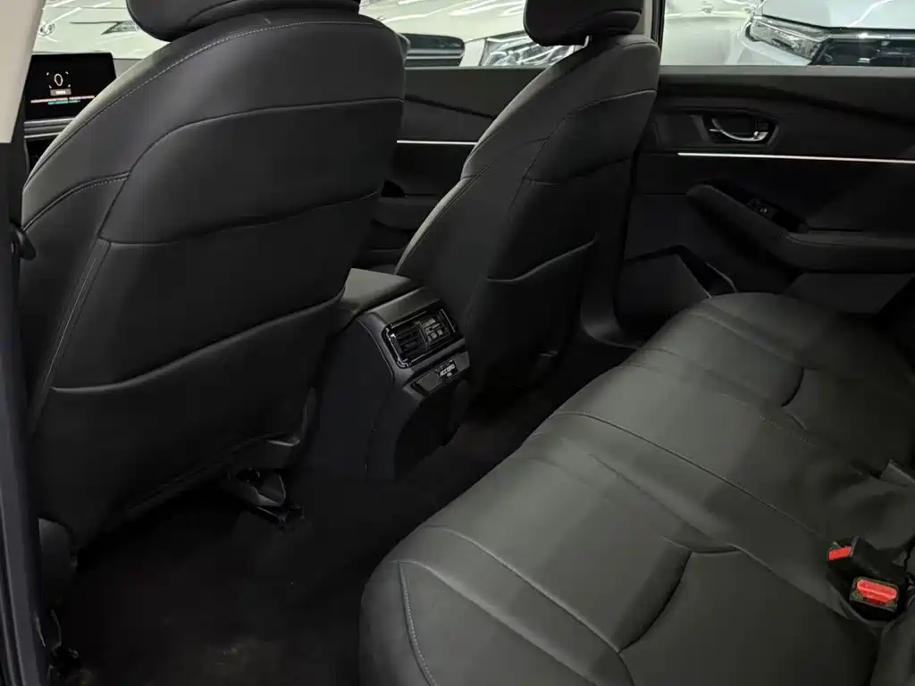 Honda Accord — миниатюра 5