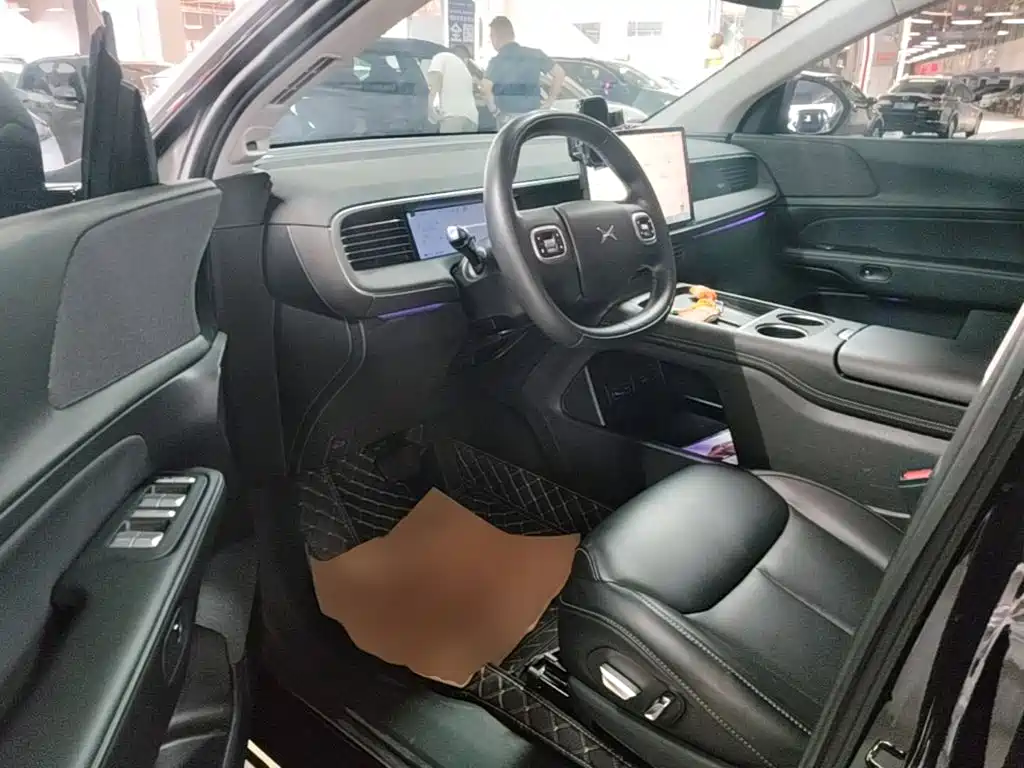 XPeng G6 — миниатюра 16
