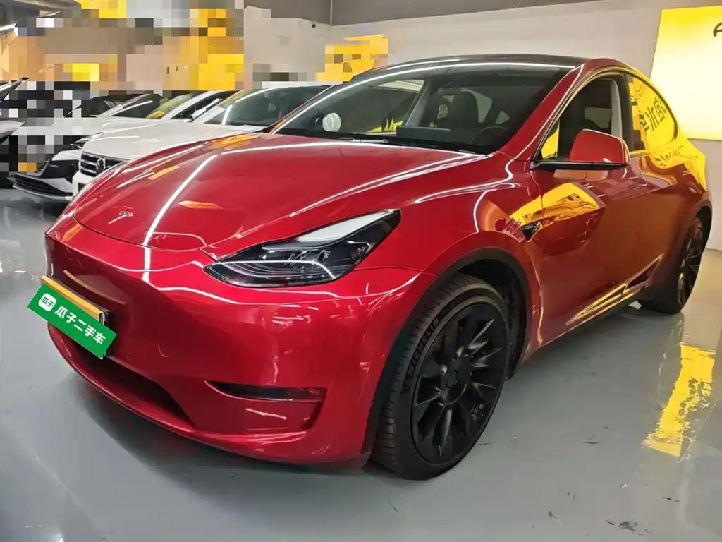 Tesla Model Y 2023