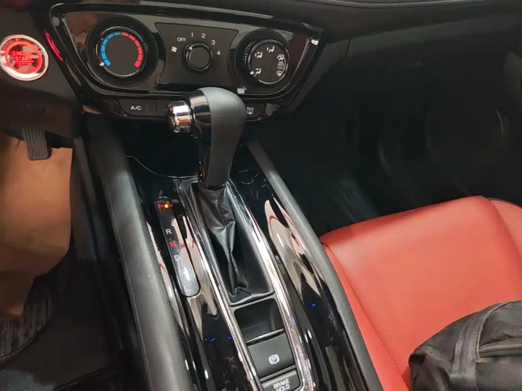 Honda Vezel — миниатюра 14