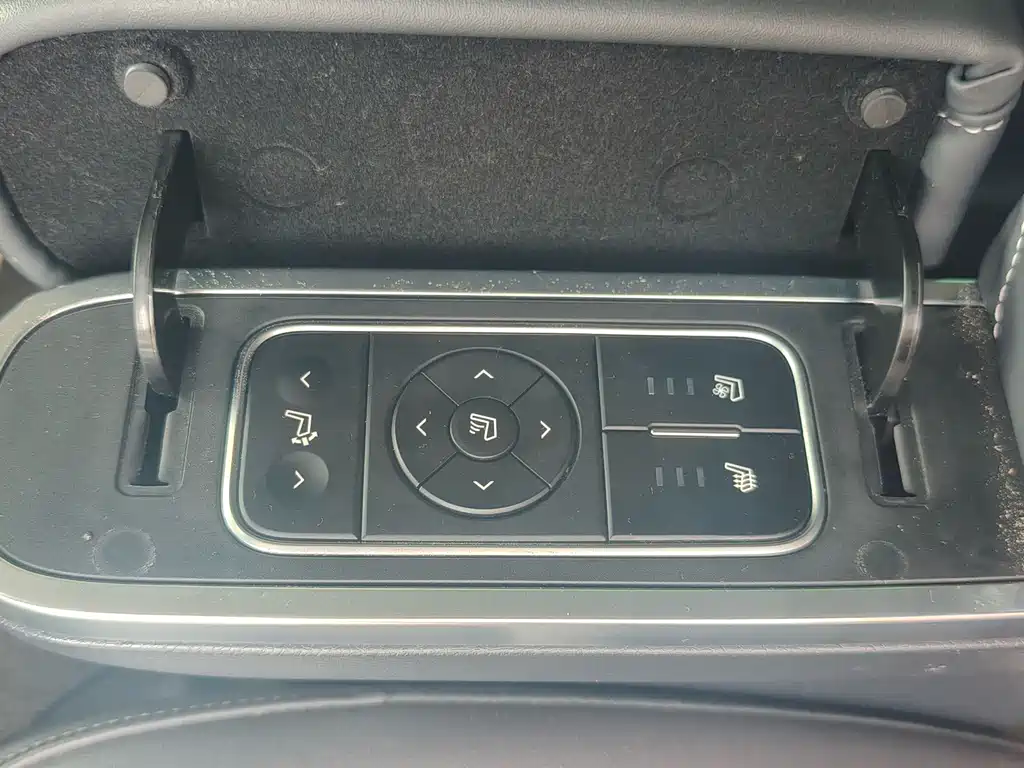 GAC Motor Trumpchi M8 — миниатюра 11
