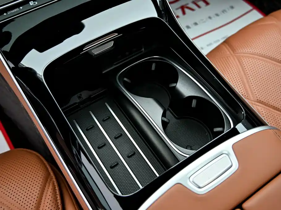 Mercedes-Benz S-Class — миниатюра 18