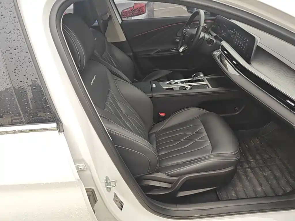 Chery Arrizo 8 — миниатюра 25