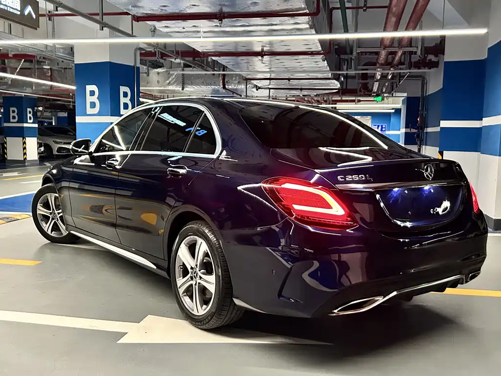 MERCEDES-BENZ C CLASS