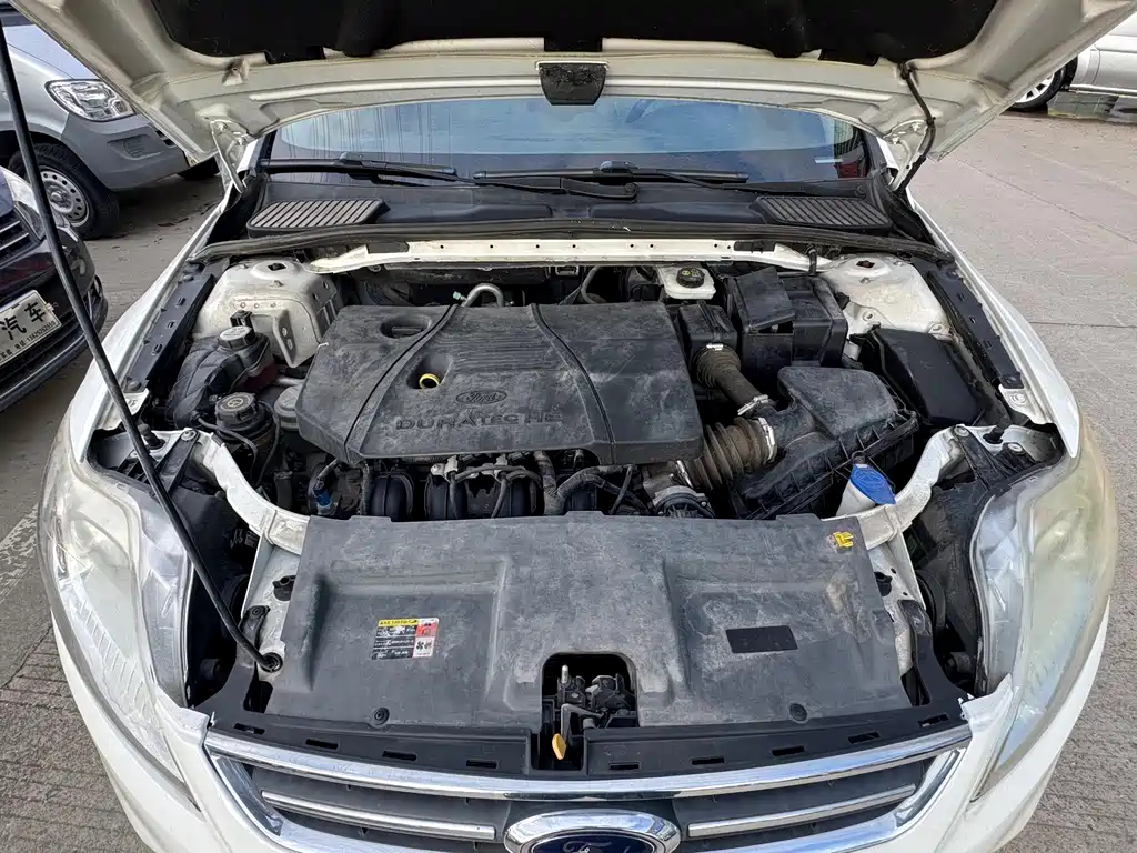 Ford Mondeo — миниатюра 15