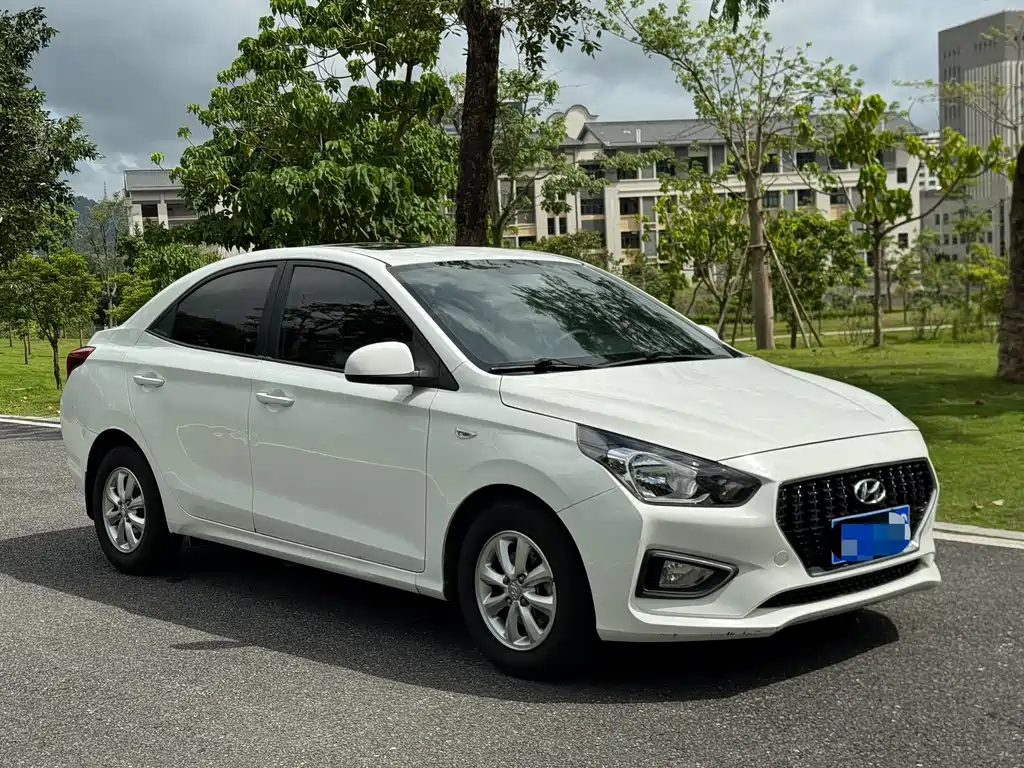 Hyundai Verna 1.4L Auto Leap Enjoy Edition China V, фото 3