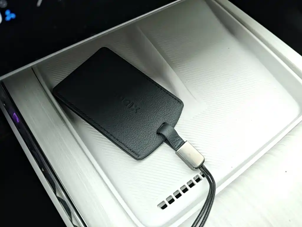 Xiaomi SU7 — миниатюра 9