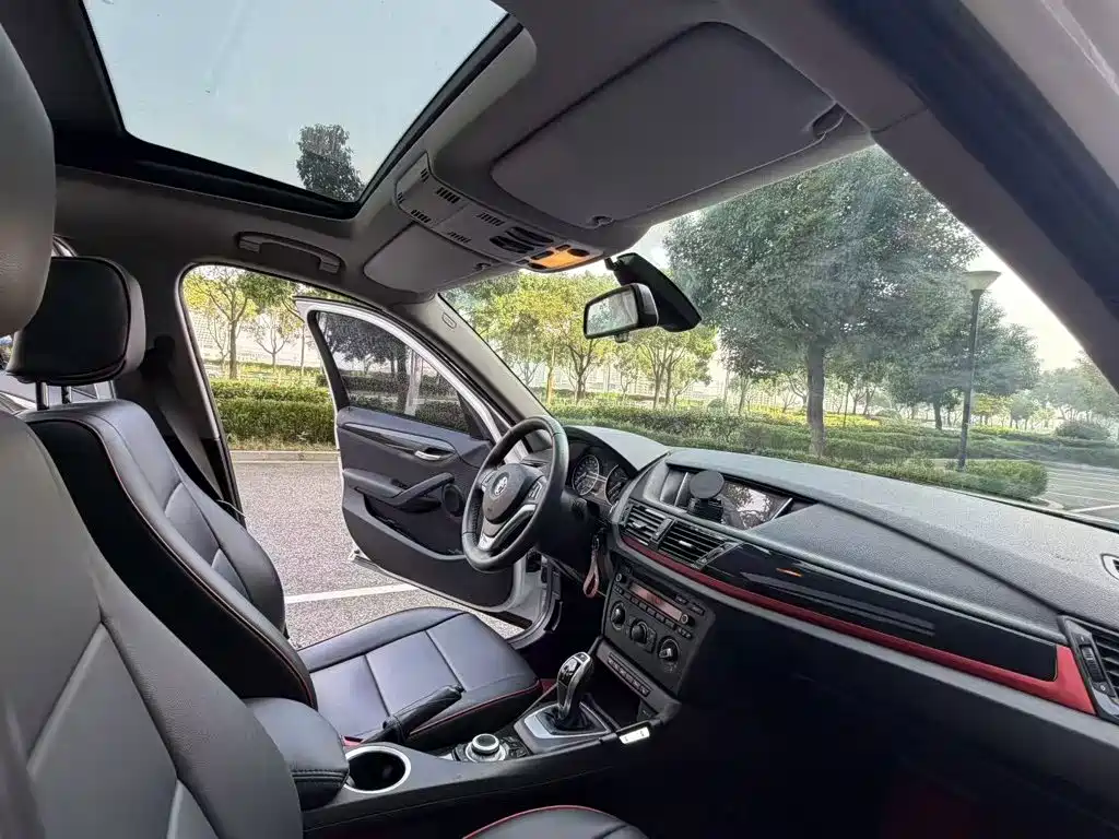 BMW X1 — миниатюра 5
