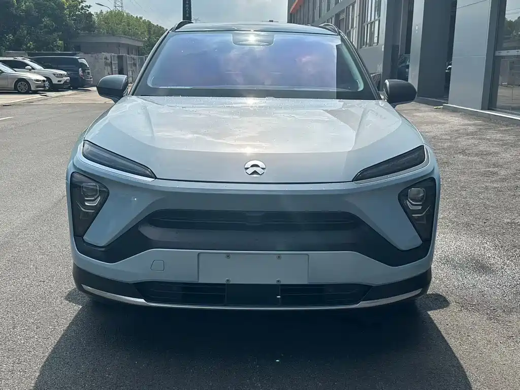 NIO ES6 — миниатюра 2