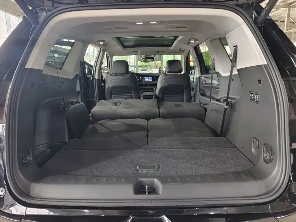 Buick Enclave — миниатюра 7