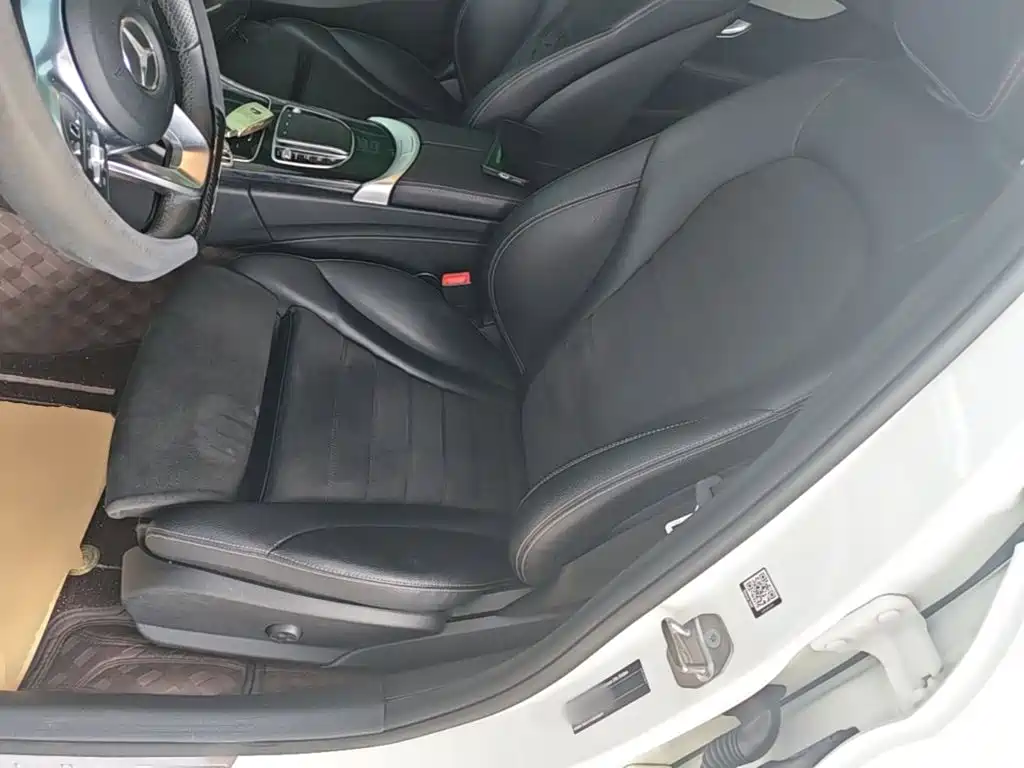 Mercedes-Benz C-Class — миниатюра 15