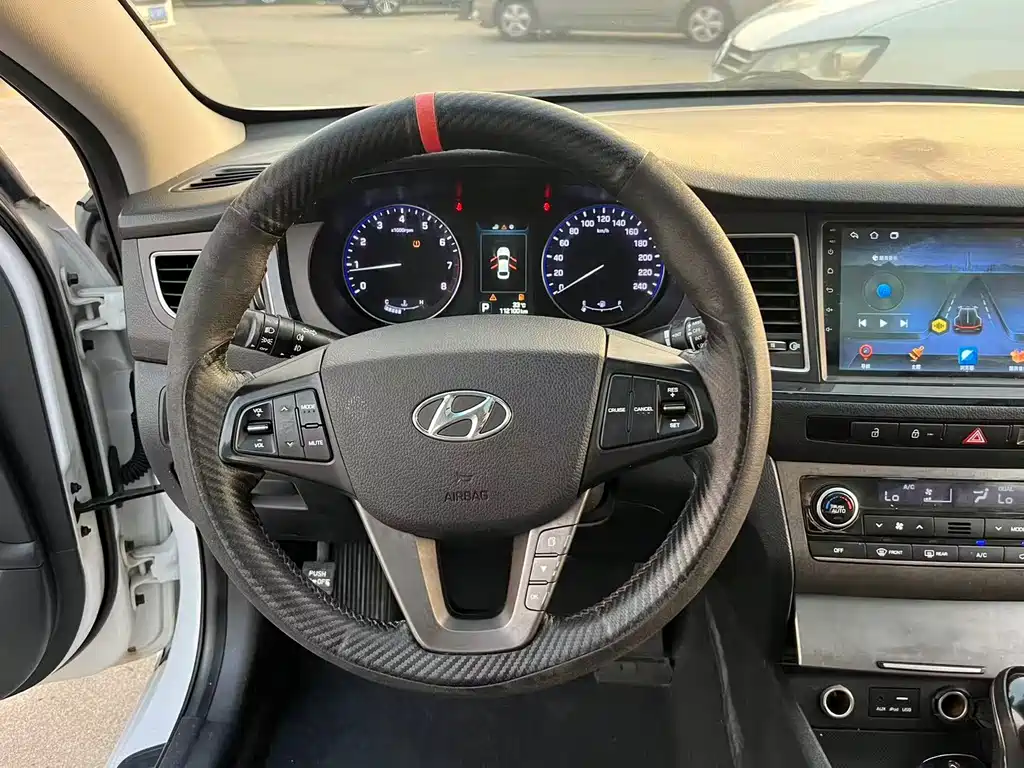 Hyundai Mistra — миниатюра 7