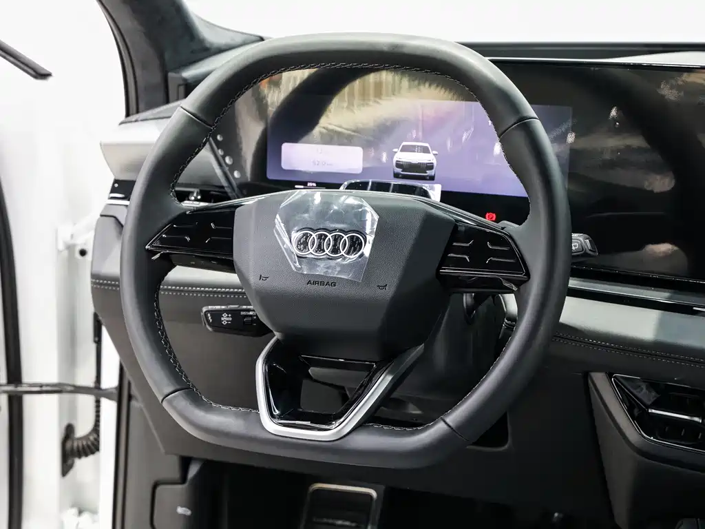 Audi Q6L e-tron — миниатюра 17
