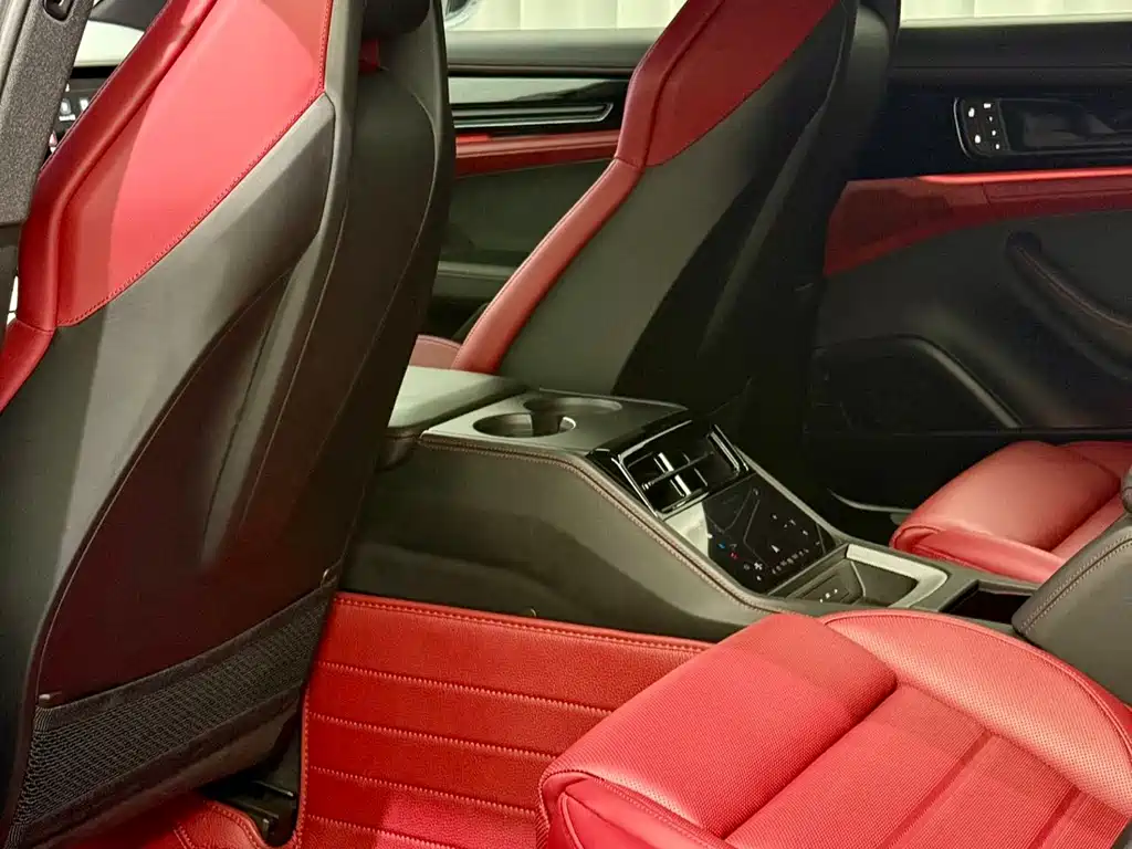 Porsche Panamera — миниатюра 15