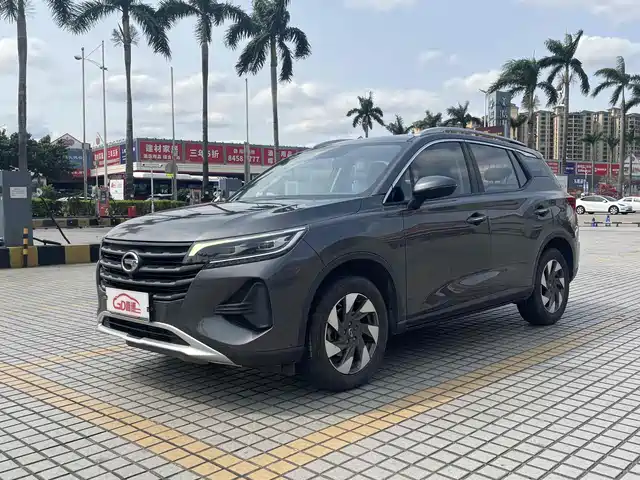 GAC TRUMPCHI GS4 2020