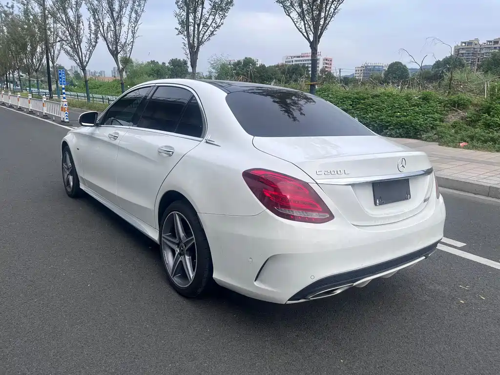 Mercedes-Benz C-Class — миниатюра 9