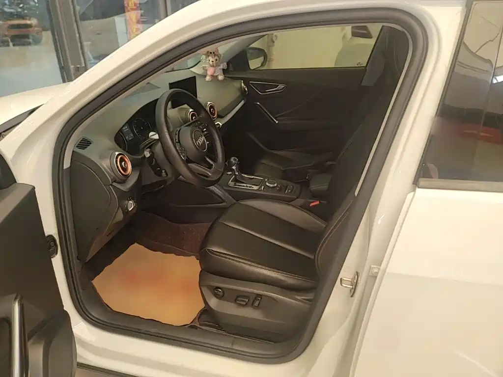 Audi Q2L — миниатюра 15