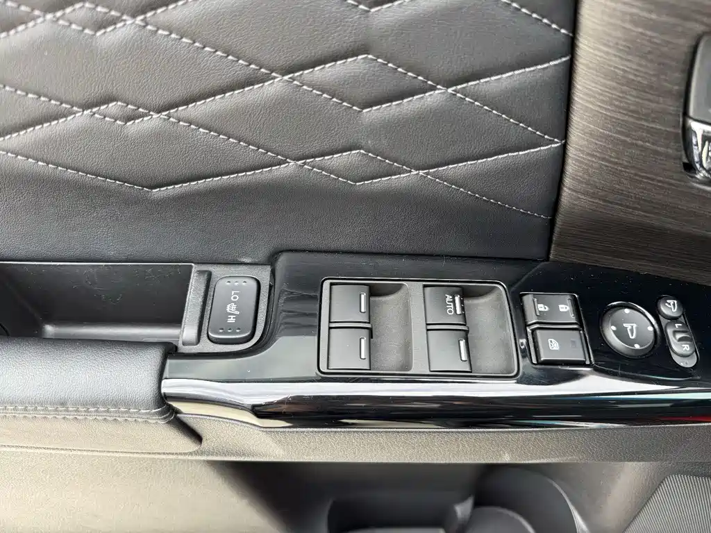 Honda Elysion 2022 2.0L e:HEV Luxury