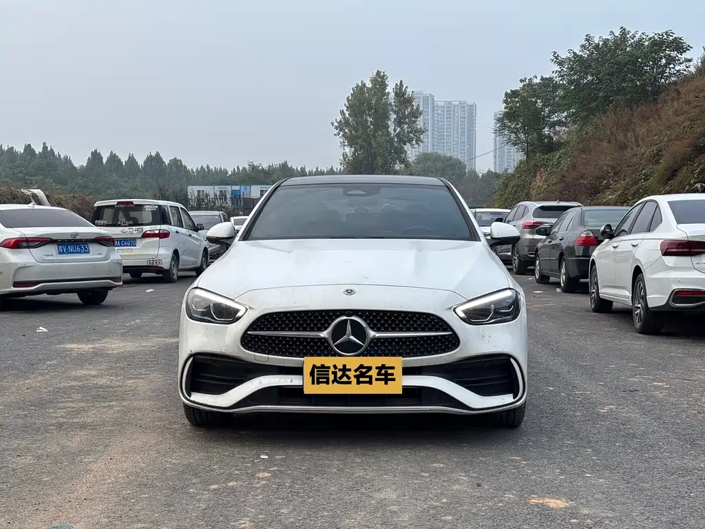 Mercedes-Benz C-Class — миниатюра 2