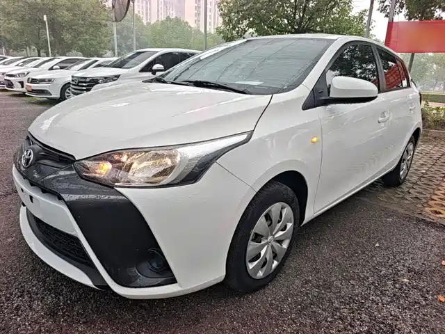 Toyota Yaris L