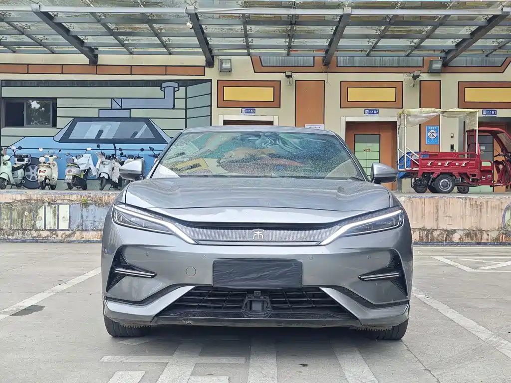 BYD L EV — миниатюра 2