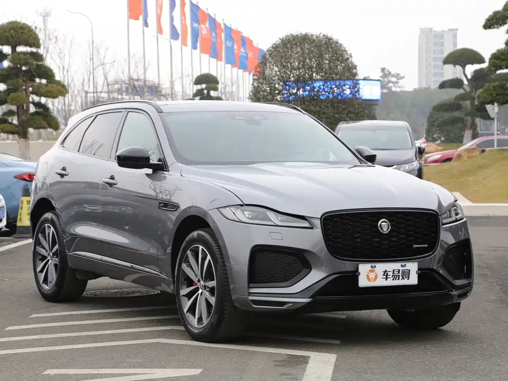 JAGUAR F PACE