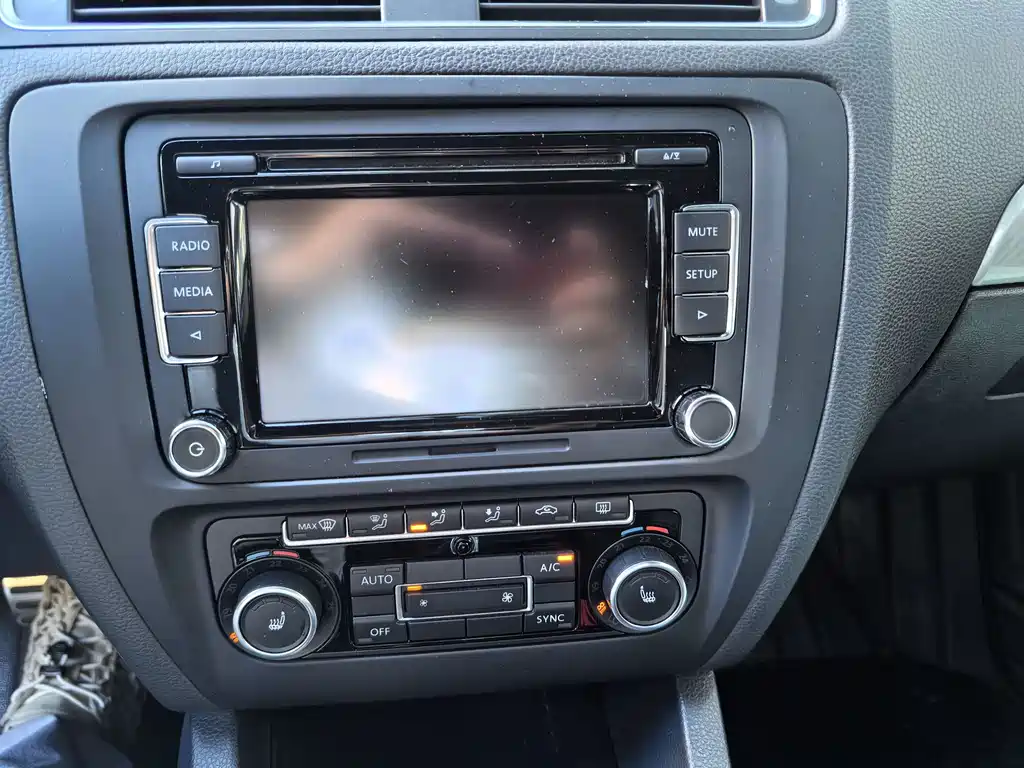 Volkswagen Sagitar — миниатюра 10