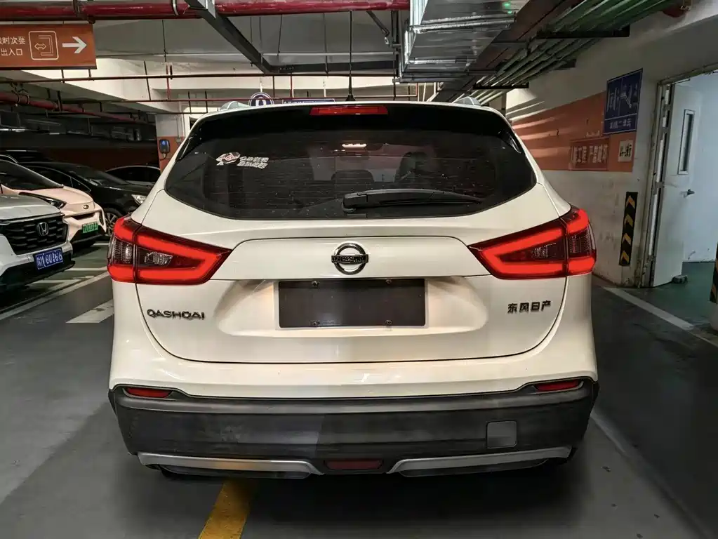 Nissan Qashqai — миниатюра 5