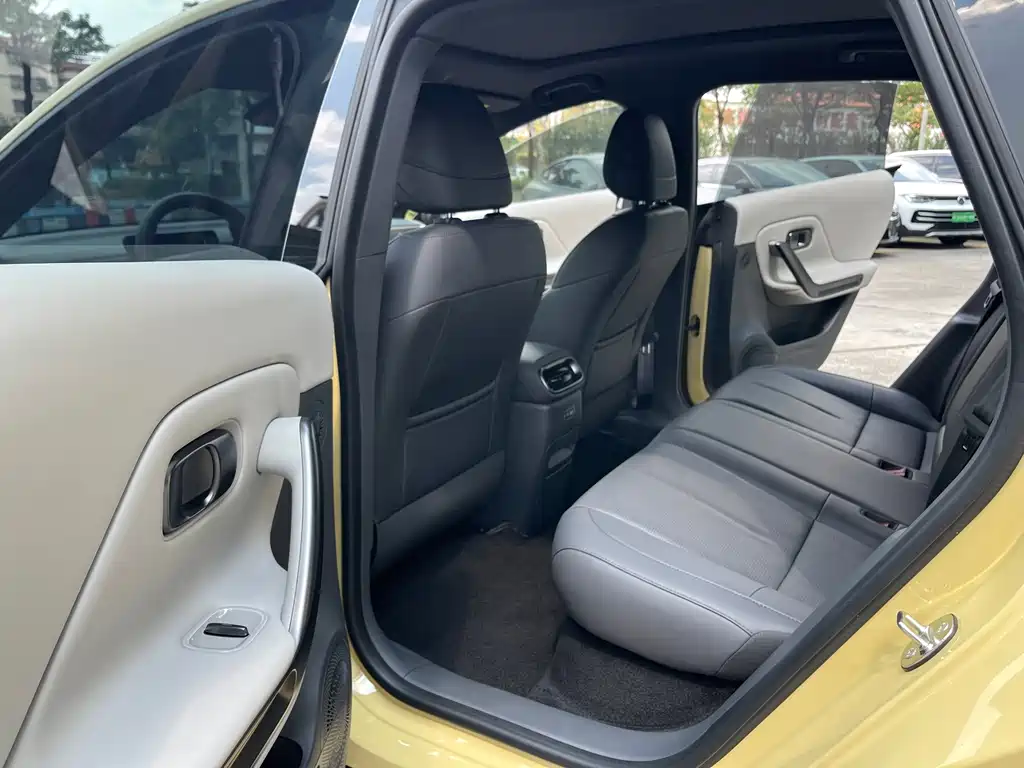 Leapmotor Leapmotor Lafa5 — миниатюра 10