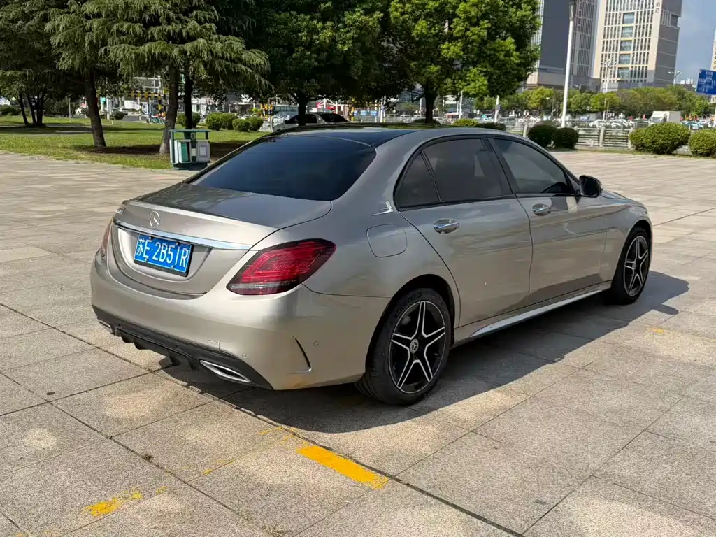 Mercedes-Benz C-Class — миниатюра 9