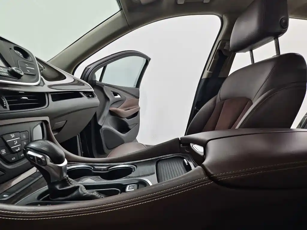 Buick Envision Plus — миниатюра 12