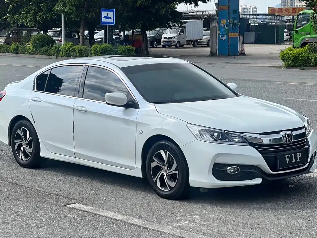 Honda Accord — миниатюра 3