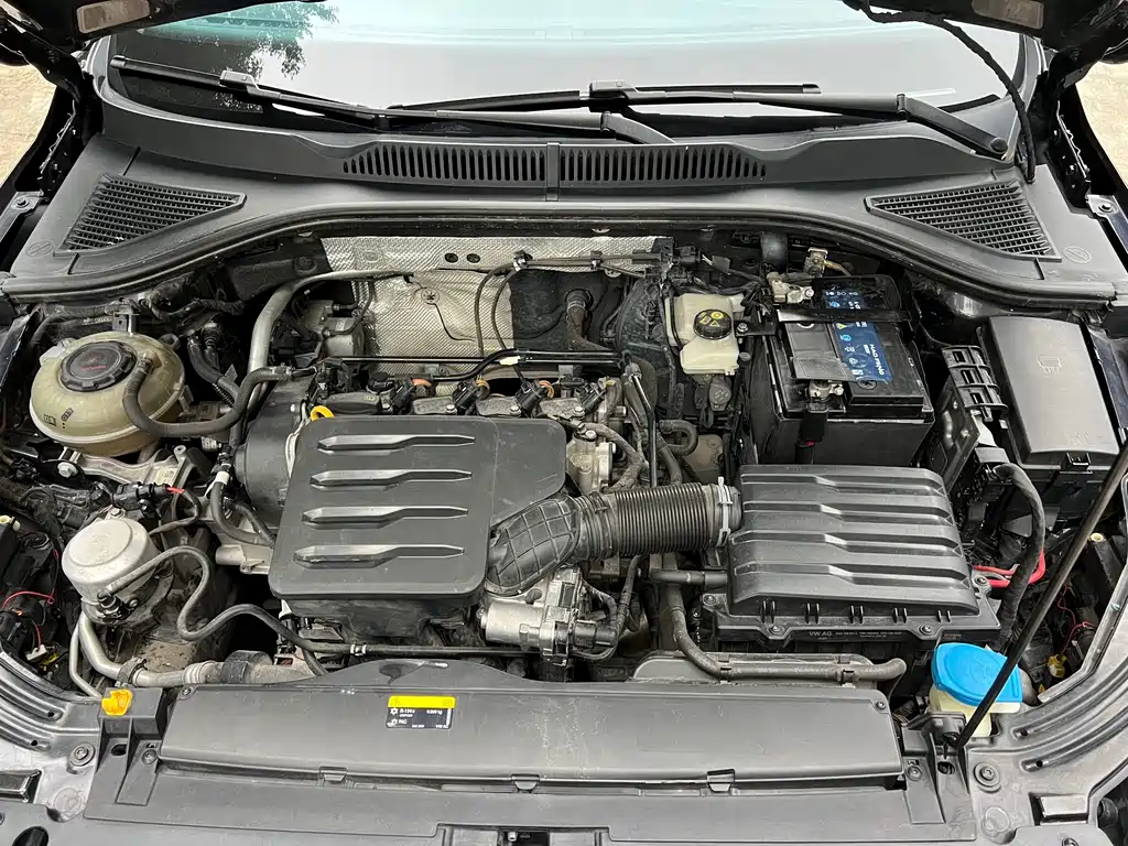 Volkswagen Lavida — миниатюра 5