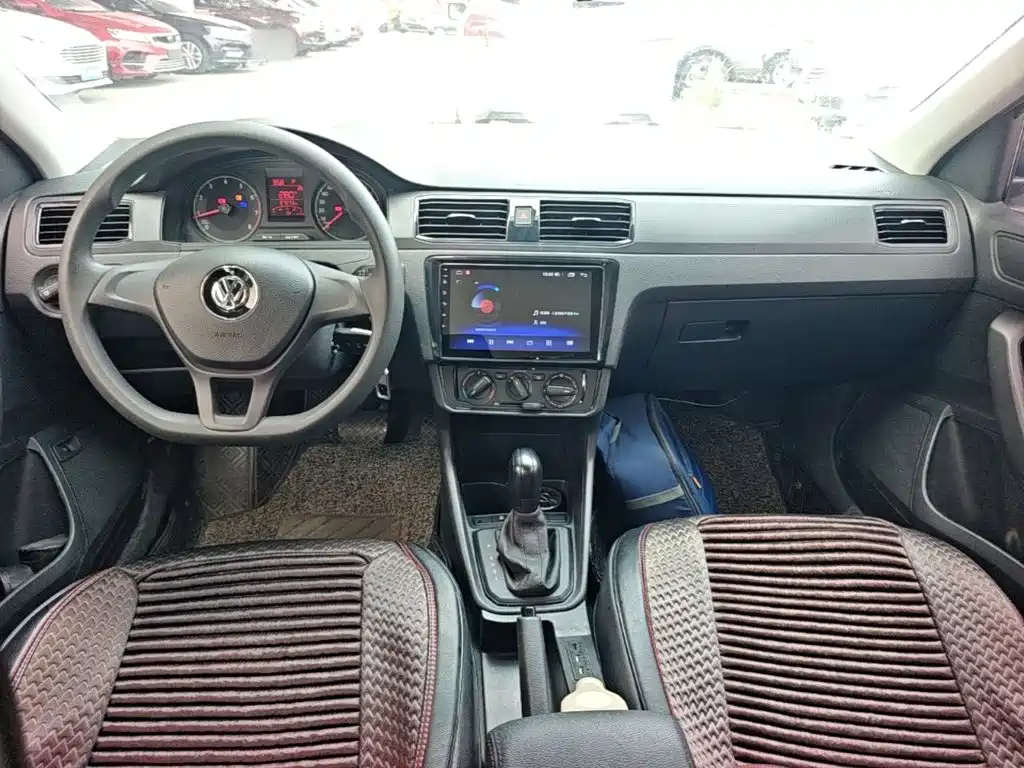 Volkswagen Santana 2019 1.5L AT VI