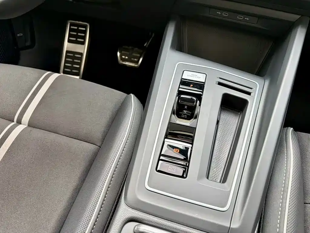 Volkswagen Golf — миниатюра 15
