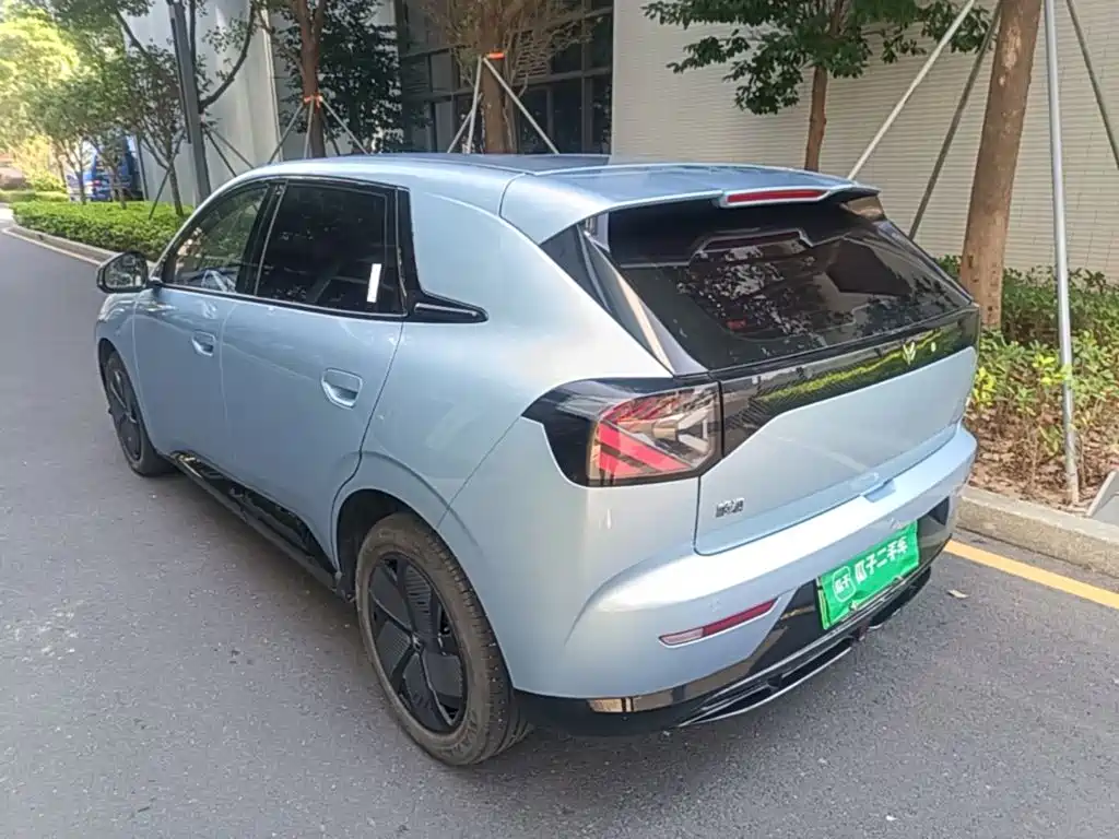 ARCFOX Beta T1 — миниатюра 5
