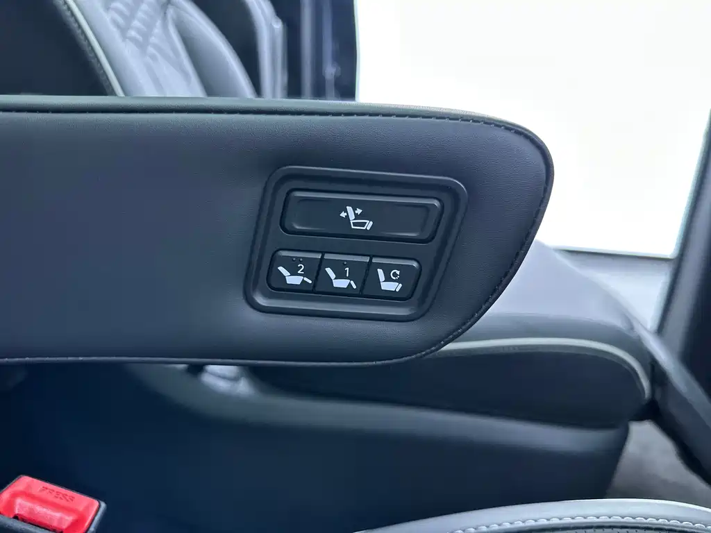 Hyundai Custo — миниатюра 26