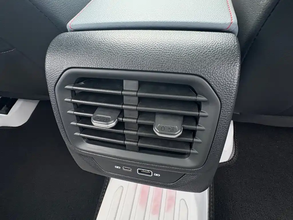 Volkswagen Lamando — миниатюра 12