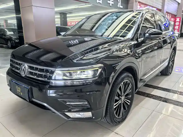 Volkswagen Tiguan L