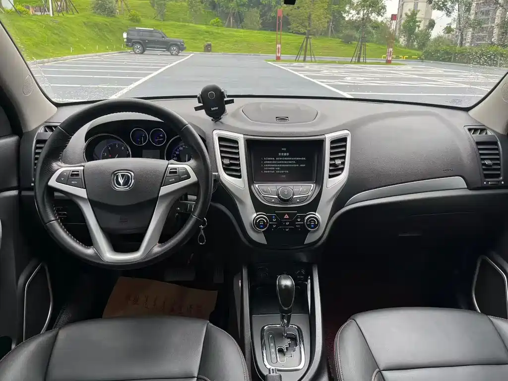 Changan CS35 — миниатюра 6
